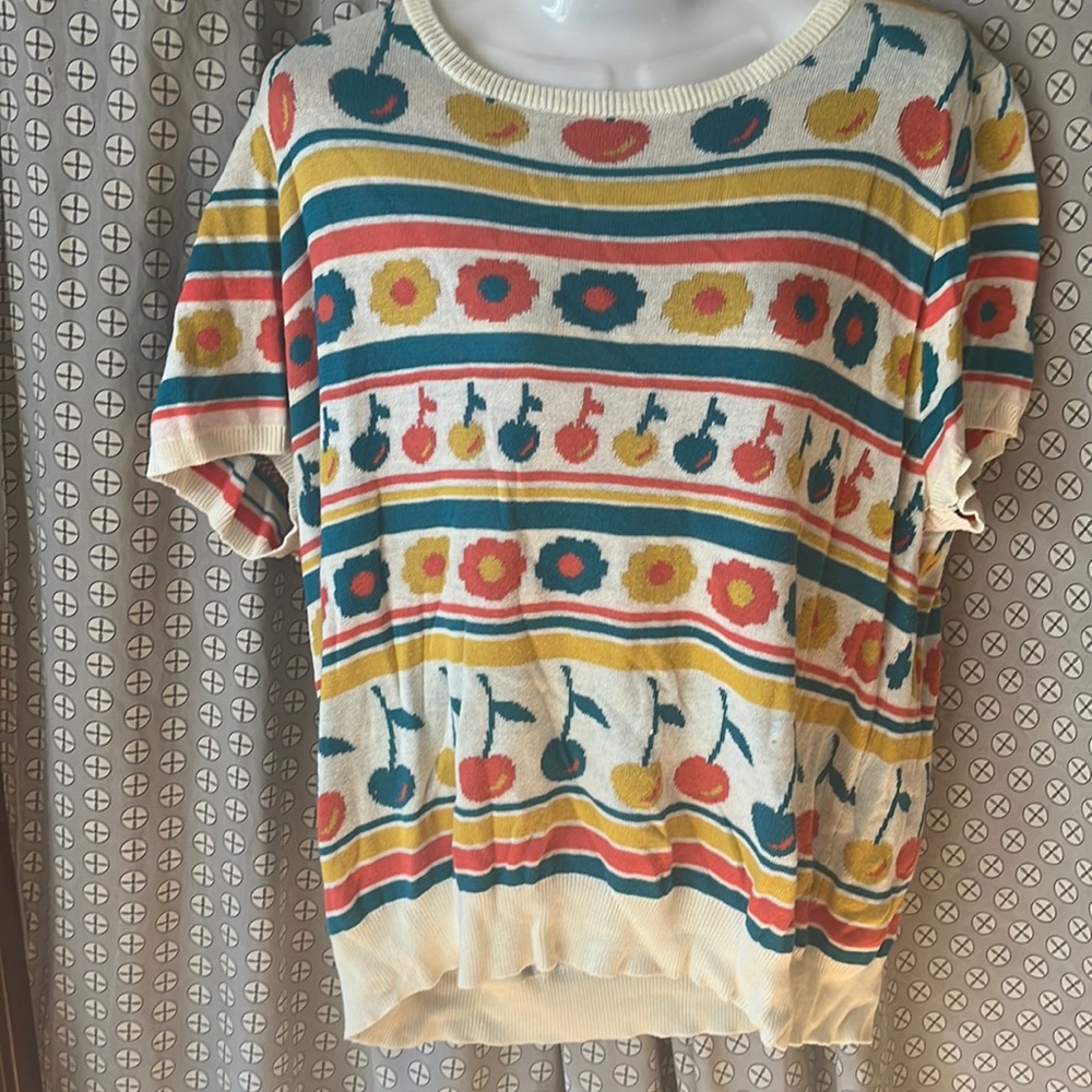 ModCloth bright Flowers and cherries cap sleeve sweater